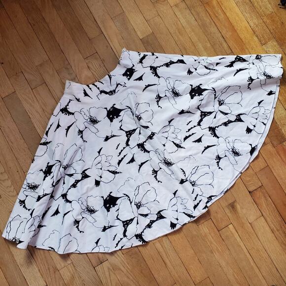 Ralph Lauren Black Label Black White Floral Flare Full Knee Length Skirt - Picture 4 of 10